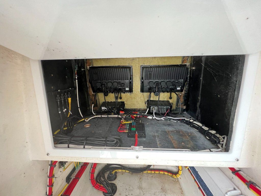 2006 Contender 31 Open