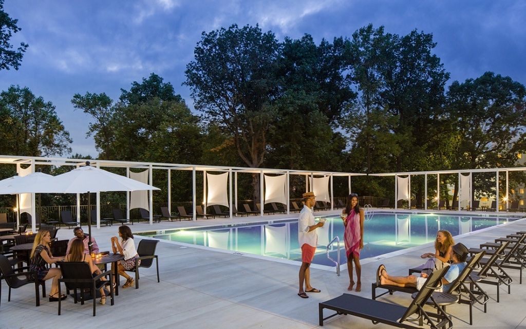 Subleasing 2 bed 1 bath luxury apartment at king of Prussia