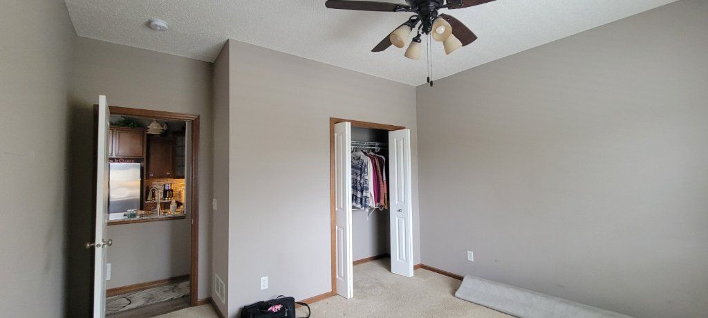 Female Roommate Wanted to share My Lakeville Townhome