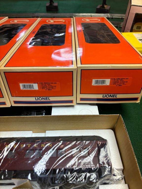 Lionel Like New   6-39042 N&W Heavyweight 4 Pack