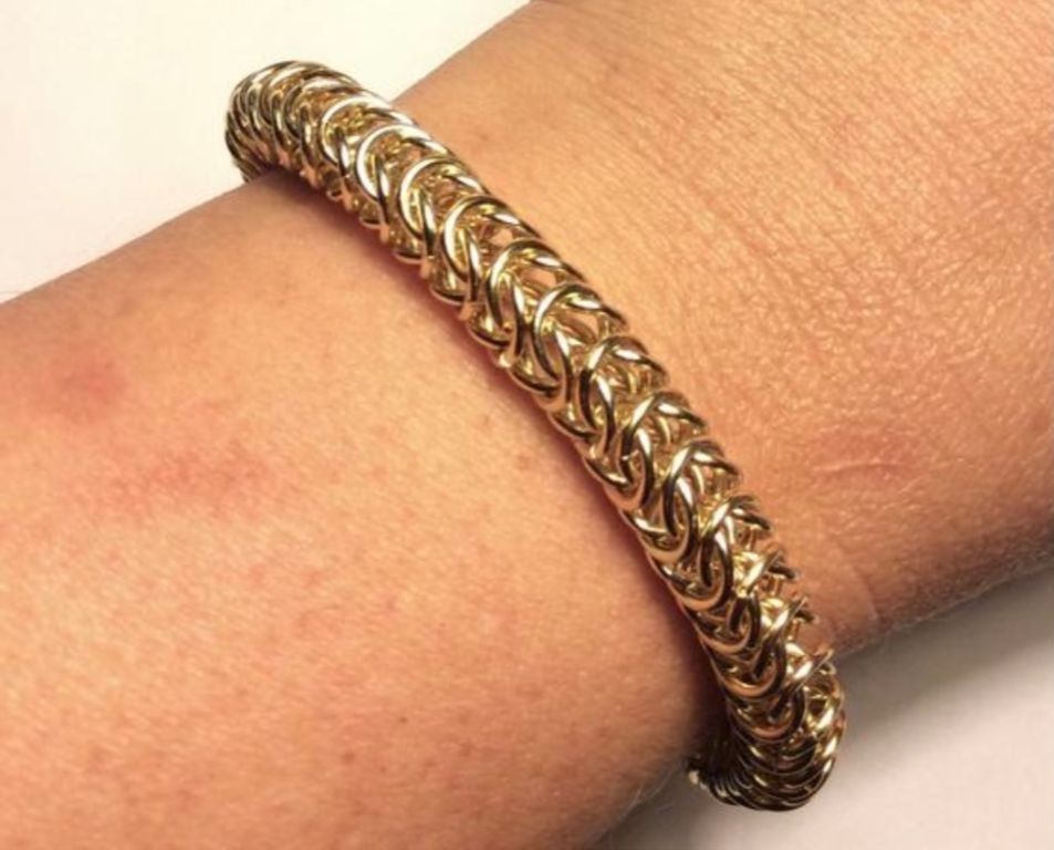 Gold Chain Bracelet with Heart Toggle Clasp