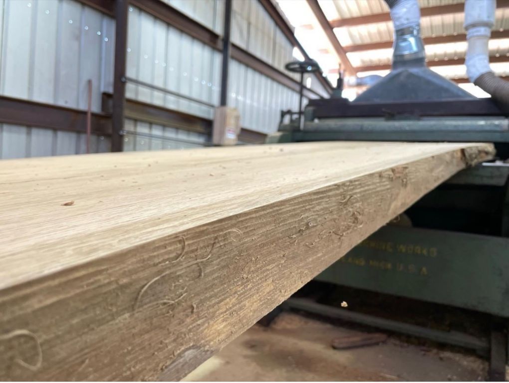 🪚🪚 Rustic Wood Slabs for sale — Kiln Dried and Planned