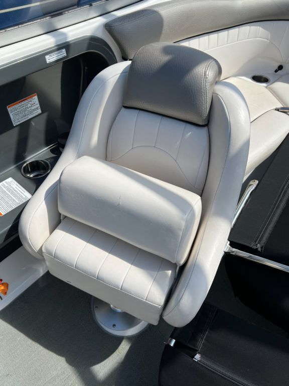 2007 Yamaha AR 230 H)