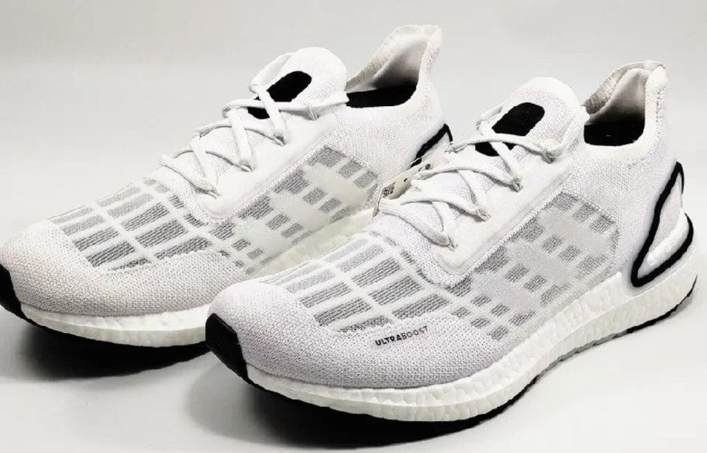 CarmensBooth66 Pensacola Fl  SNEAKERS WEEKEND SALE ENDS 8-1 TW FLEA MARKET