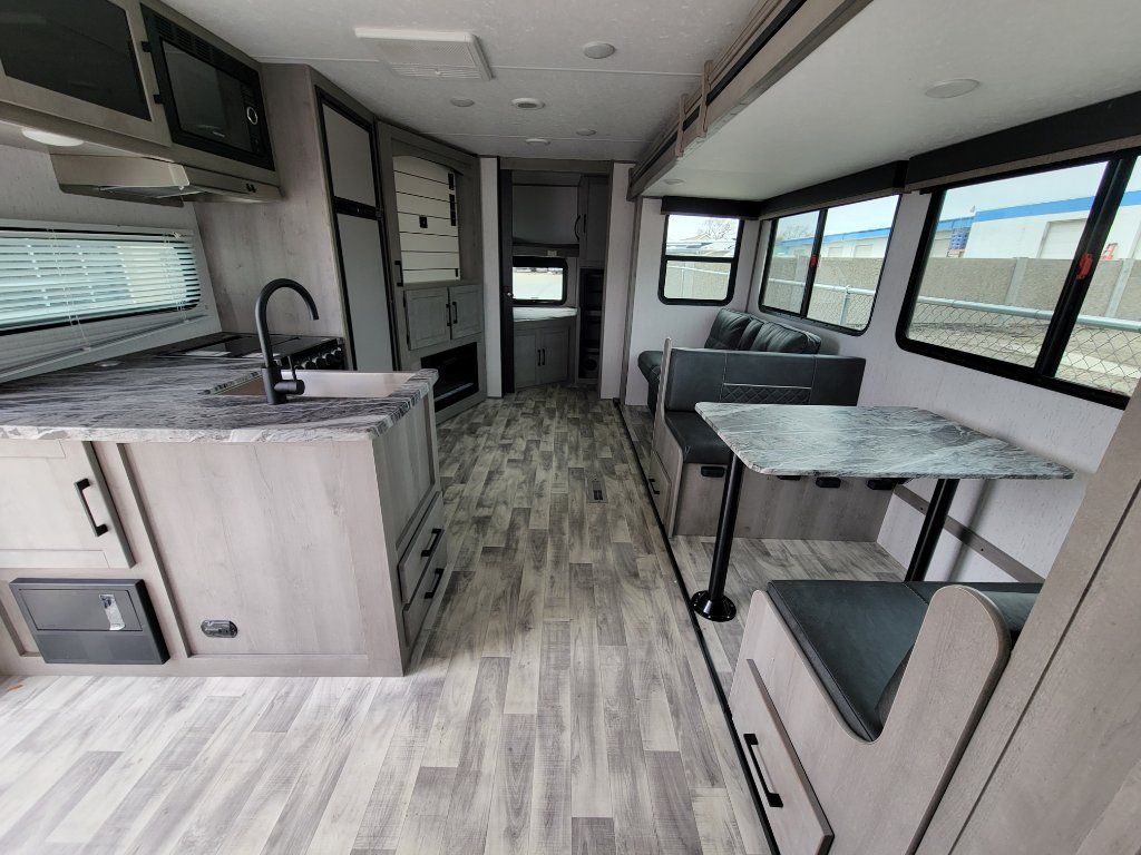 2022 Dutchmen Kodiak 296BHSL Bunk Model Travel Trailer Camper RV Like Keystone, Forest River, Heartl