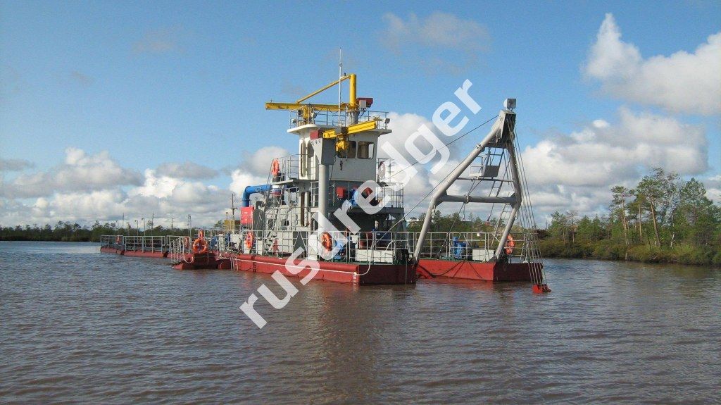 Dredger 2400 by URAL GYDROMECHANICAL PLANT, CJSC