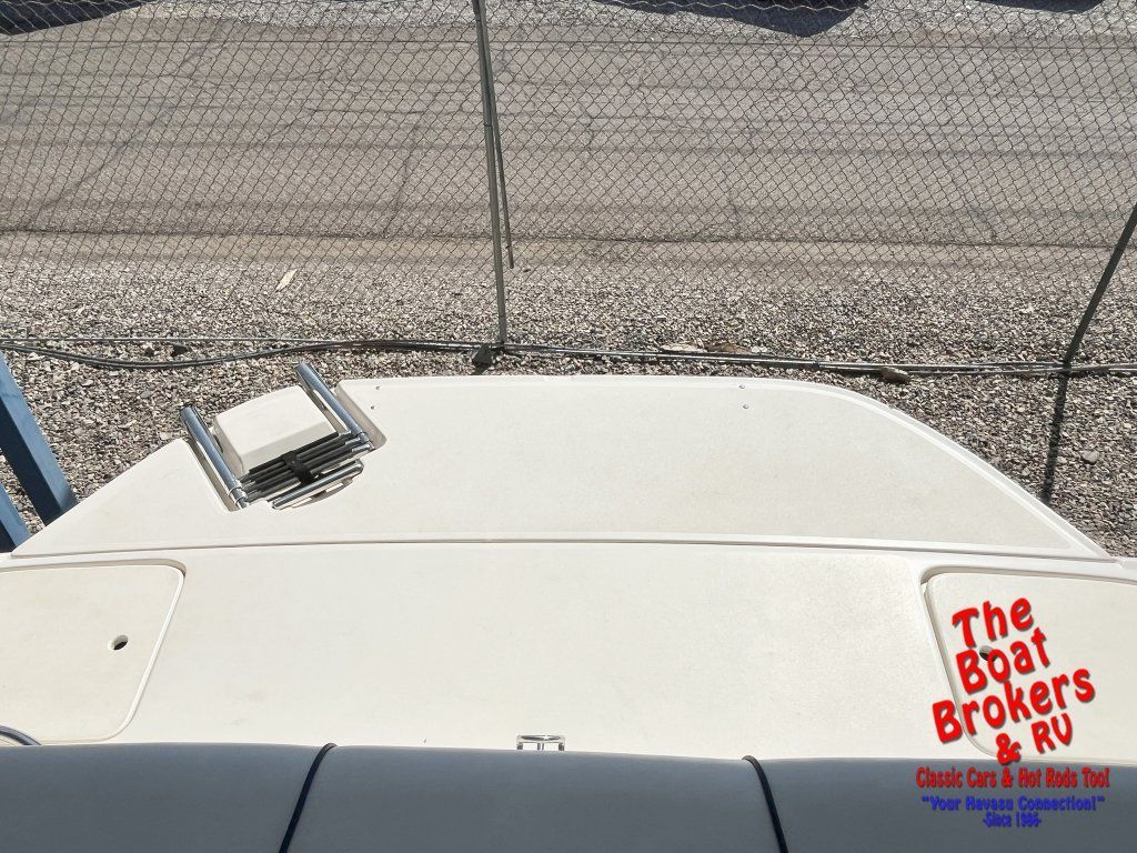 2004 MONTEREY 200LS BOW RIDER