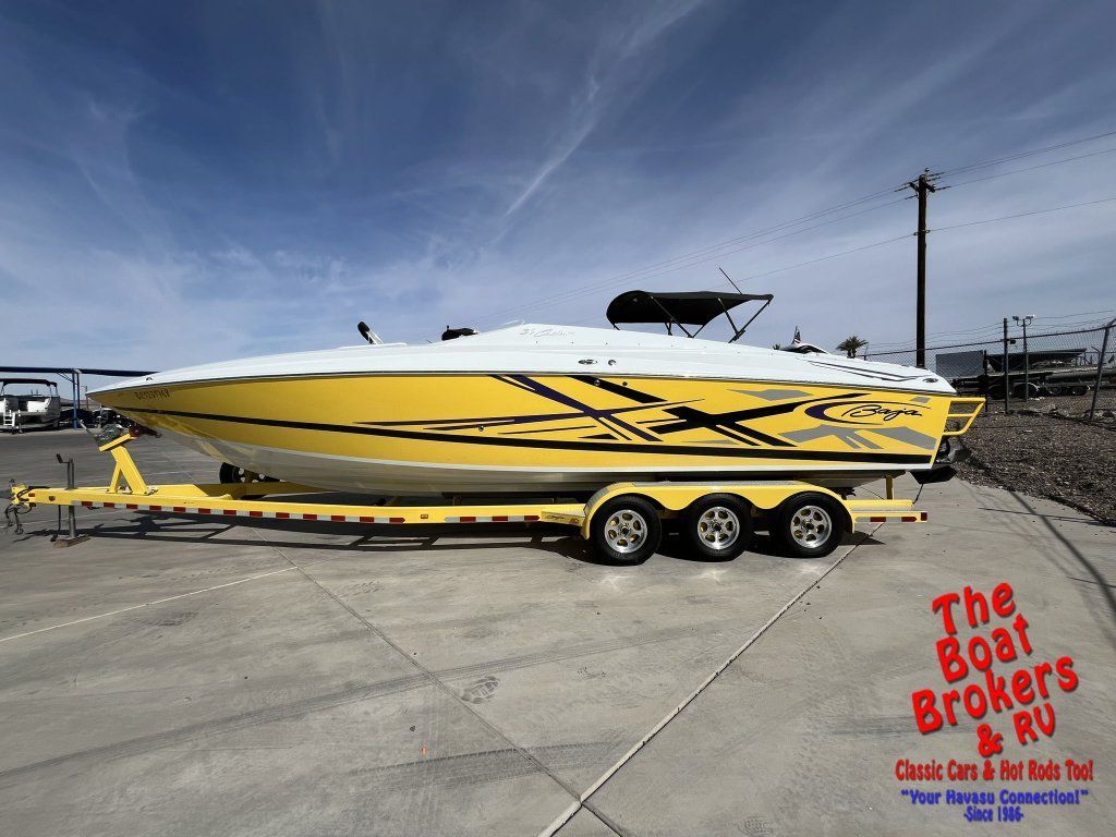 2008 BAJA 30 OUTLAW CABIN CRUISER