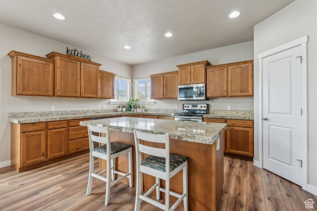 4 E Sterling Loop, Vineyard, UT 84059