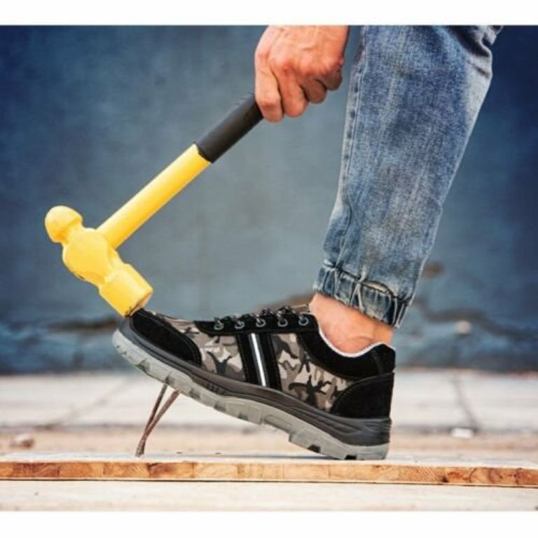 NEW COWGIRL WESTERN BOOTS RED SIZE 6  7 AND 10 more  T W Flea Market