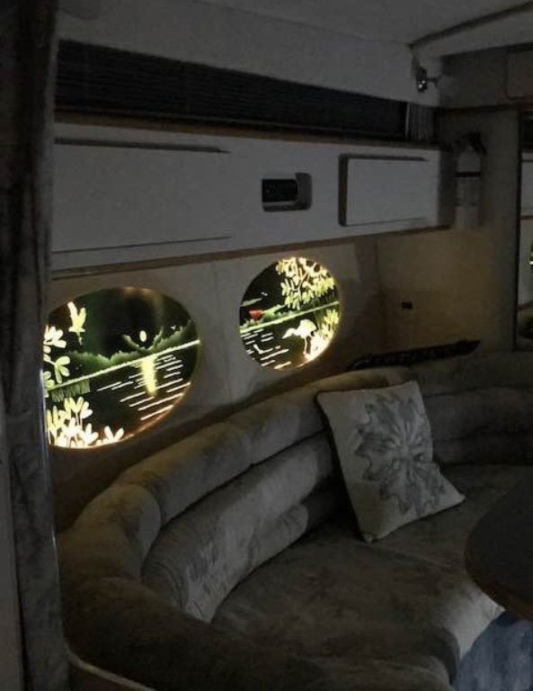 1993 Sea Ray 370 Sundancer