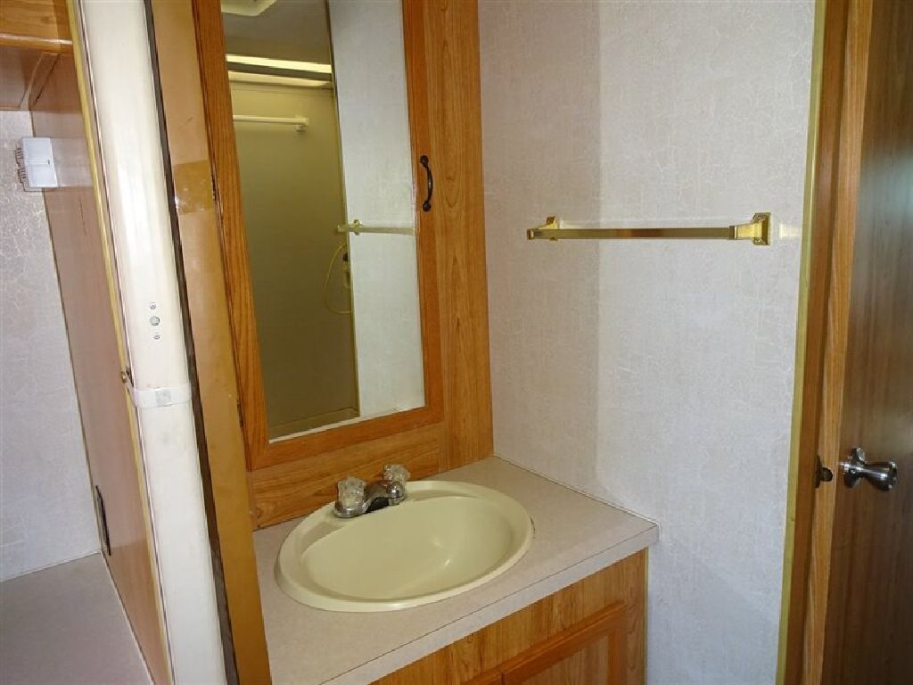 1999 Coachmen Mirada 34 Motorized Class A