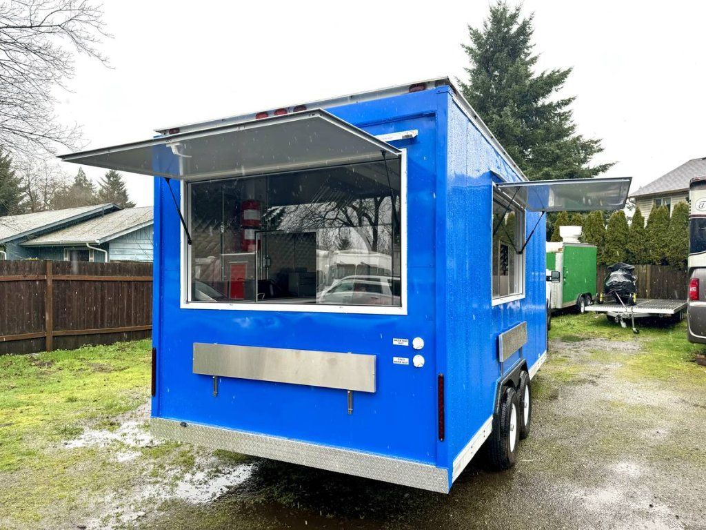 NEW MOBILE FOOD CARTS & TRUCKS