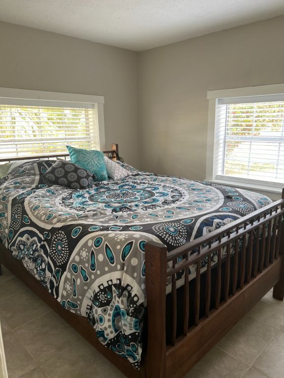 Adorable updated pool home now available for Seasonal rental in Punta Gorda!