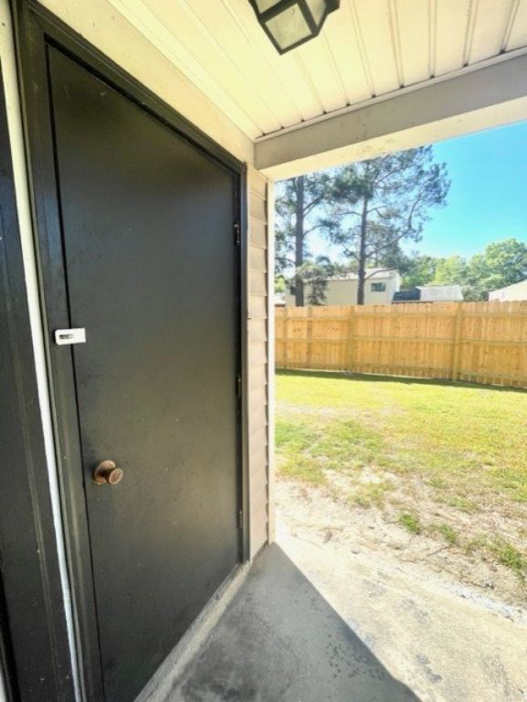 2 Bedroom Townhome PET FRIENDLY!!