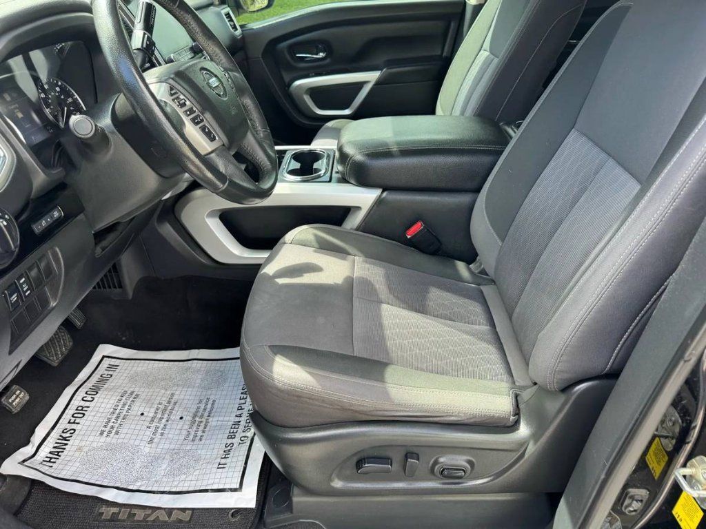 2021 Nissan Titan Crew Cab Pickup Truck ~ 4X4 ~ 1-Owner ~ Like New ~ 4 New Tires ~ 727-358-0101