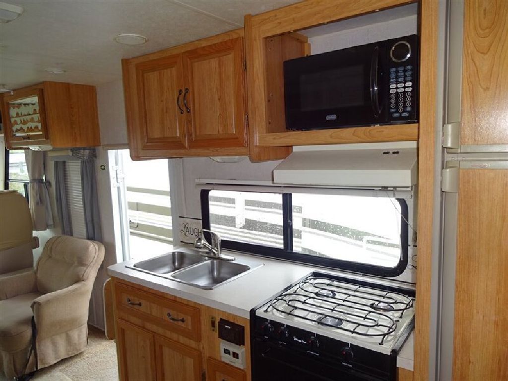 1999 Coachmen Mirada 34 Motorized Class A