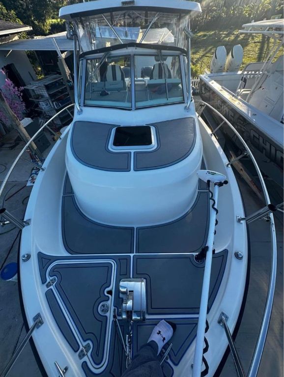 2004 Pursuit 2870 WA Fort Myers, Fl 75900