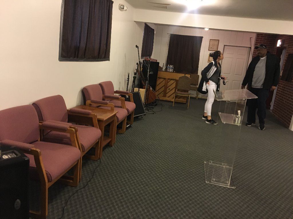 HUGE MAYWOOD ILLINOIS STOREFRONT FOR RENT