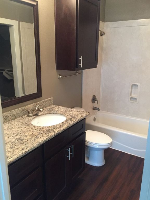 1 BR 1.5 Bath Apartment Available