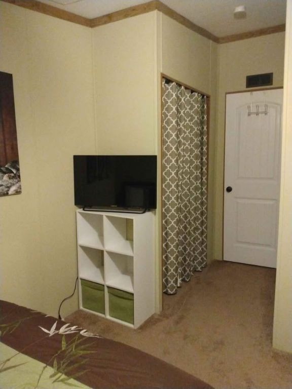 ROOM FOR RENT w/ensuite Bathroom! 700