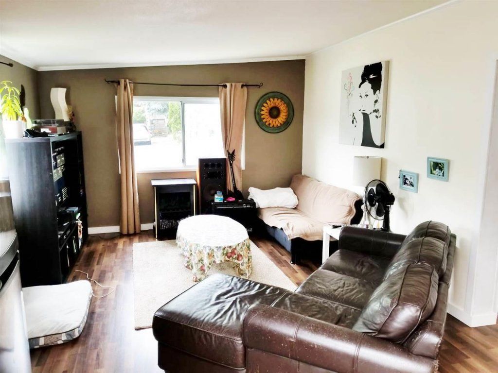 727 UPPER CRESCENT