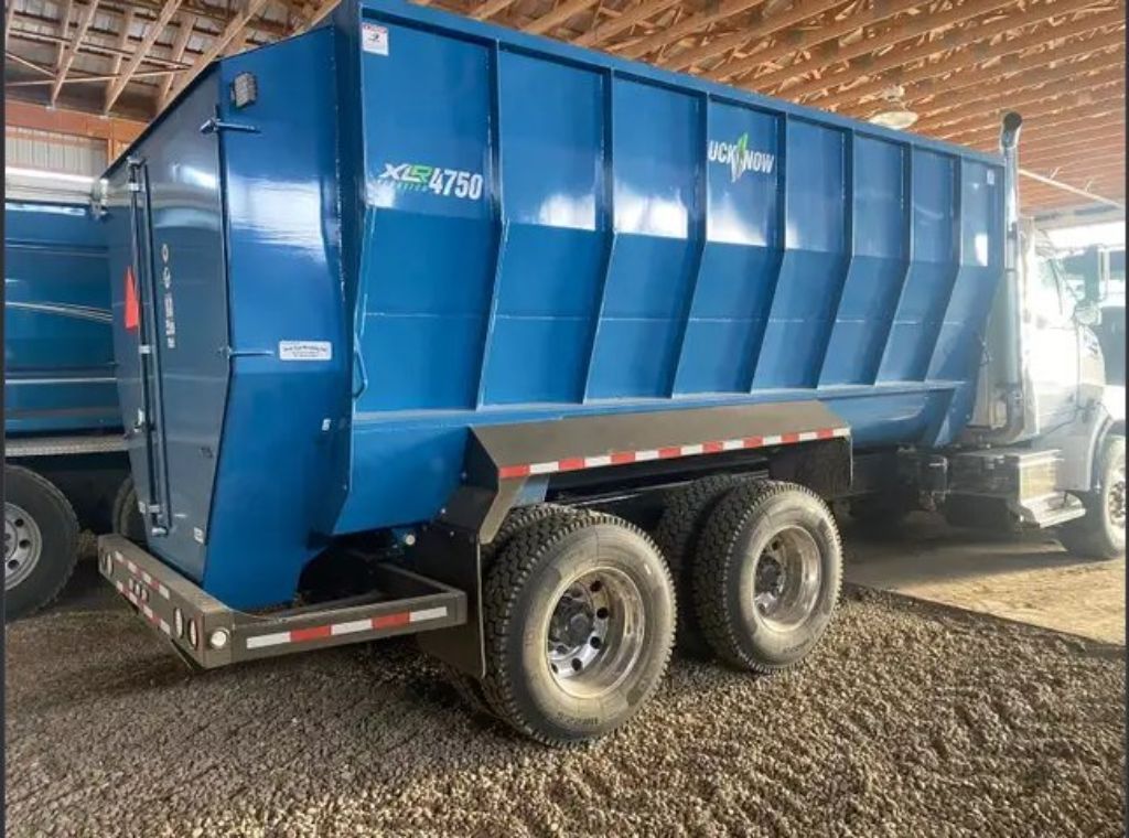 2016 Western Star 4700 Feed Truck For Sale In New Norway, Alberta, Canada T0B 3L0