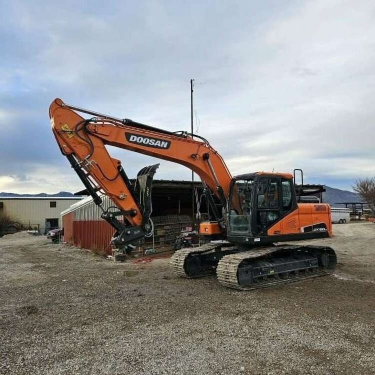 2022 Doosan DX 180 Excavator For Sale in Ephraim, Utah 84627