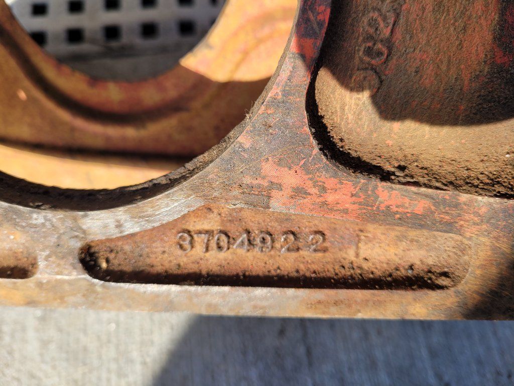 1955-1956 Chevrolet Corvette GM# 3704922 CI Bellhousing Original