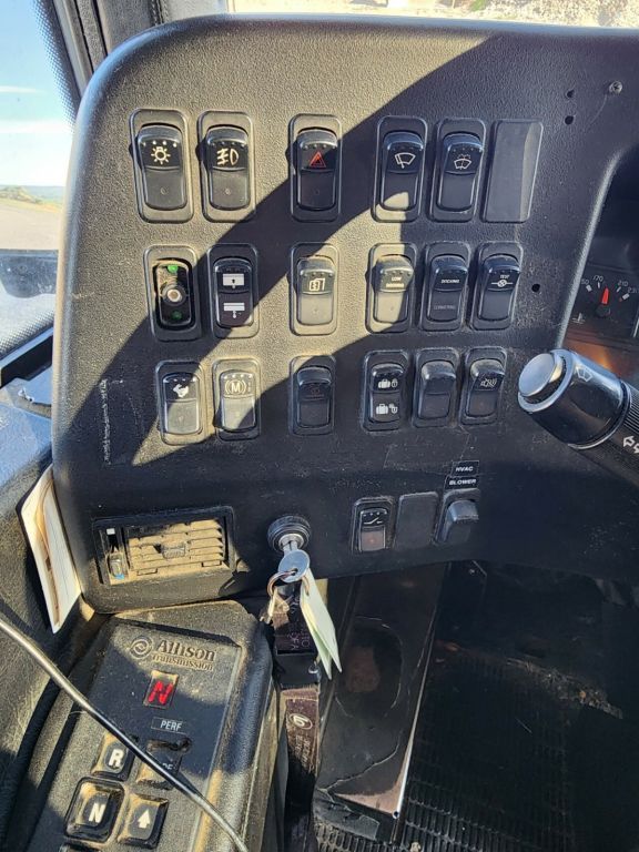 1999 Prevost H3 45 Entertainer Bus For Sale In Nashville, Tennessee