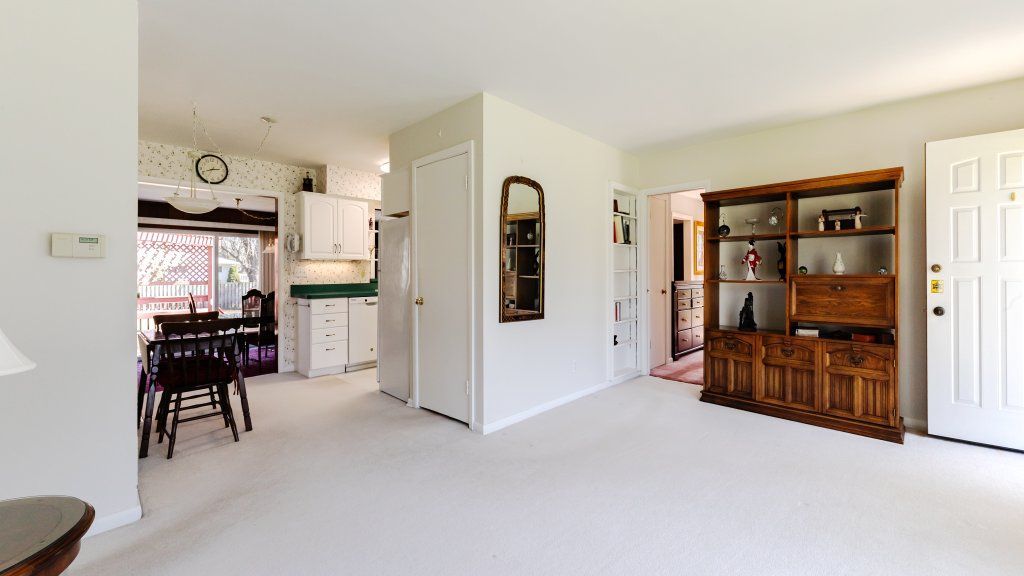 May 3rd & 4th Estate Sale Lansing Yard/Garage Sales