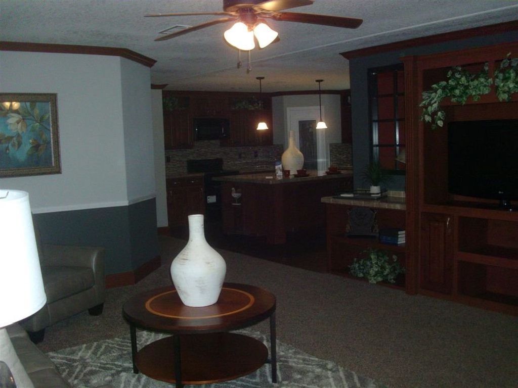 Brand New 4/2 on over 1 Acre