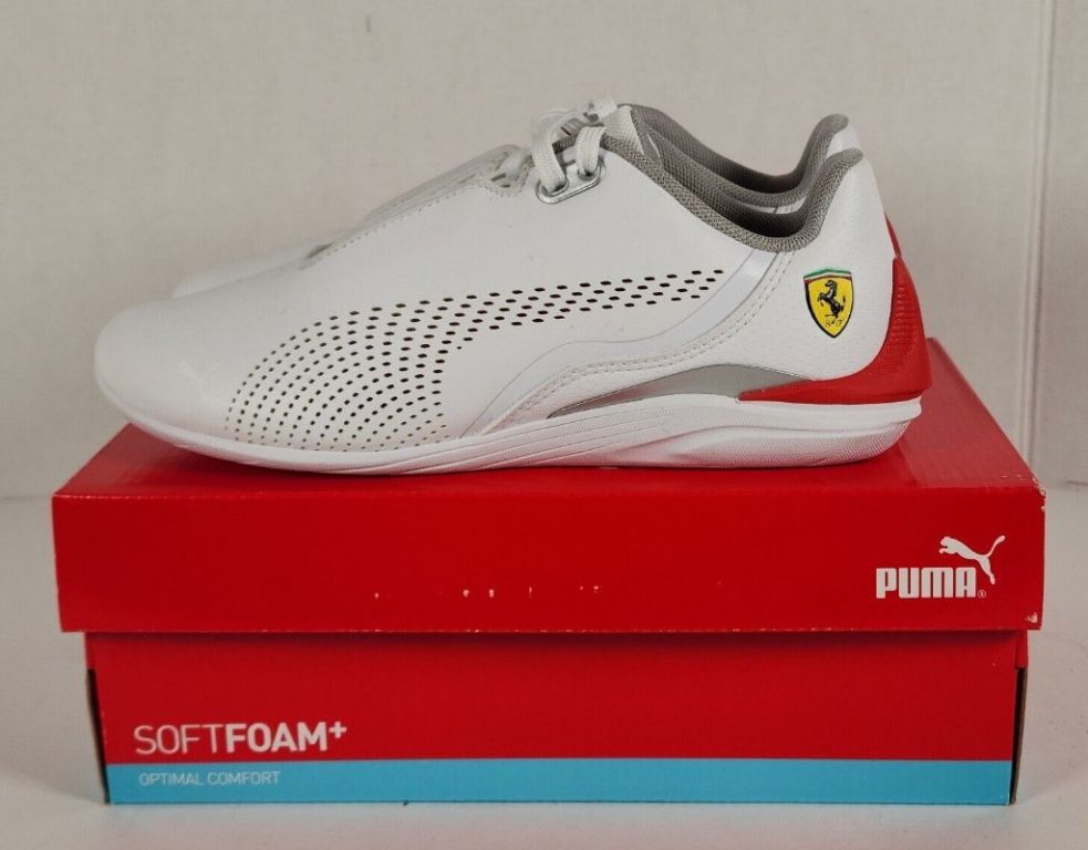 CarmensBooth66 Pensacola Fl  SNEAKERS WEEKEND SALE ENDS 8-1 TW FLEA MARKET