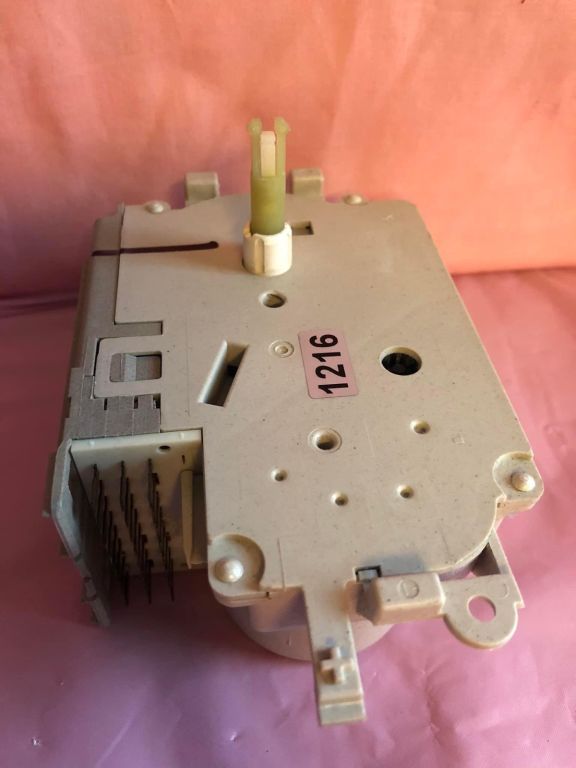 #1216 Frigidaire Washer Timer  Part # 134883600