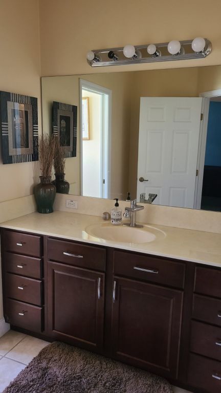 ROOMS for rent in Clermont