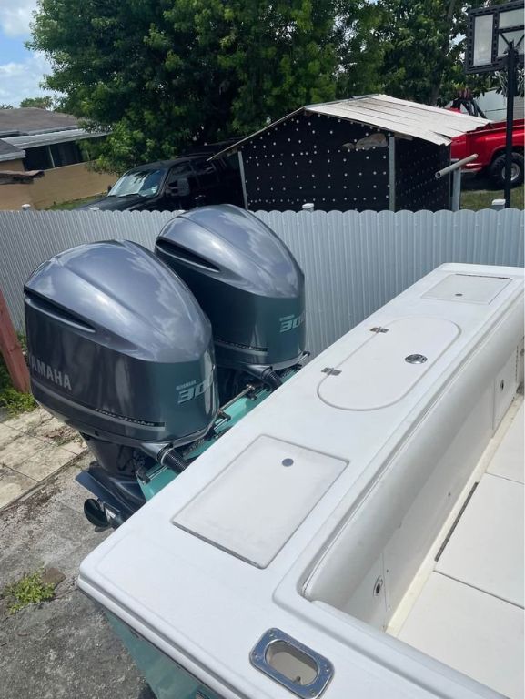 2008 Regulator 29FS Long Key, Fl 124900