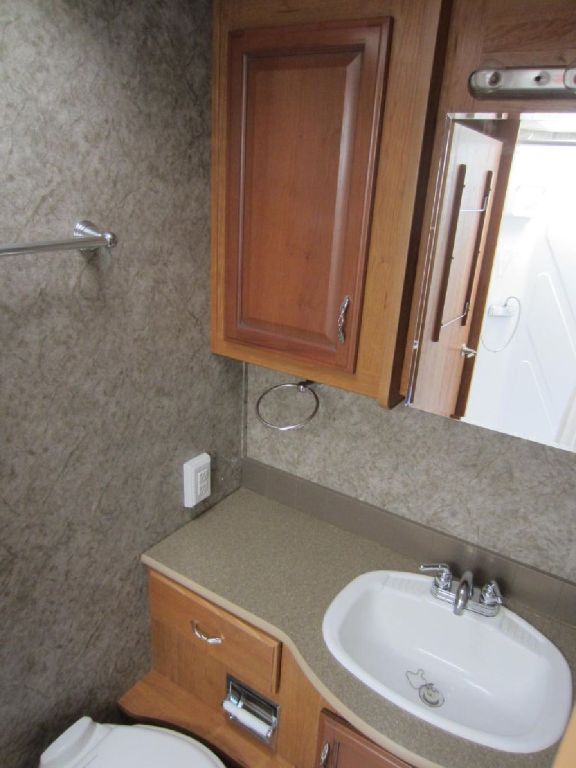 2015 Fleetwood Storm 30L