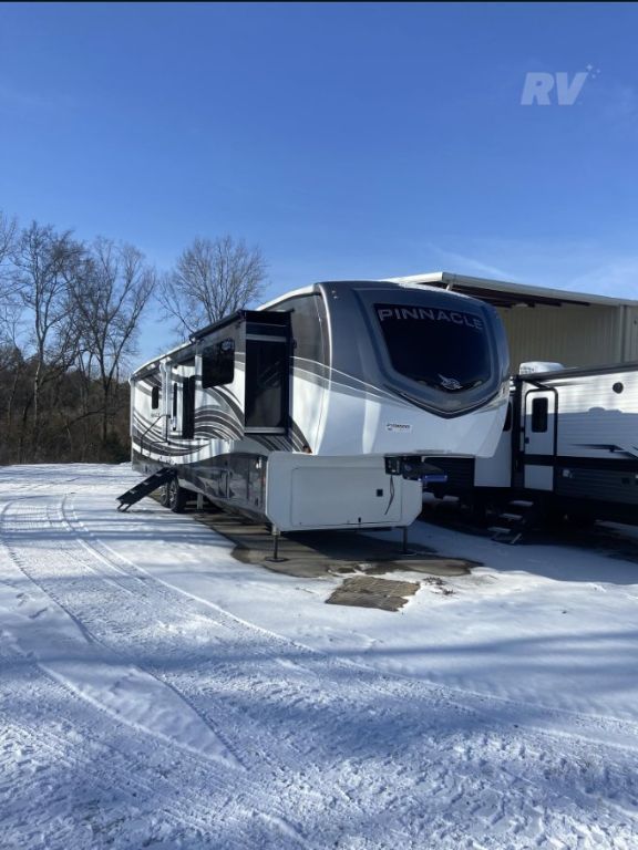 2023 Jayco Pinnacle 38FLGS Fifth Wheel For Sale In Live Oak, Florida 32064
