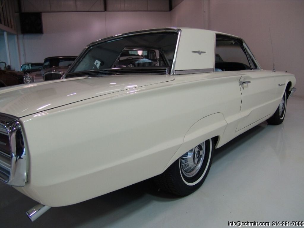 1964 Ford Thunderbird