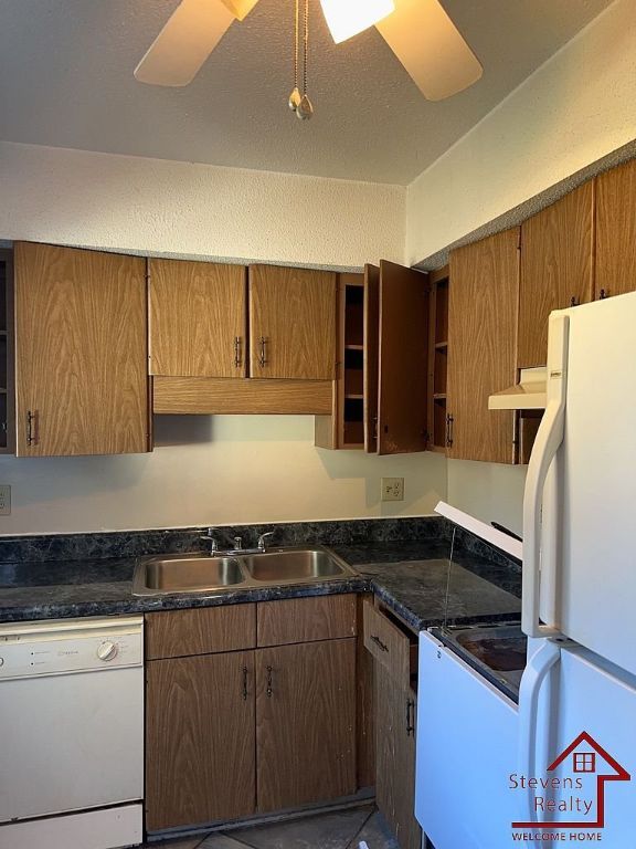 $125 off first months rent!! Effortless Comfort and Modern Sanctuary