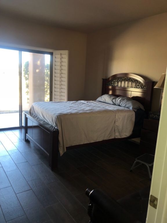 Room for rent own bathroom (master)