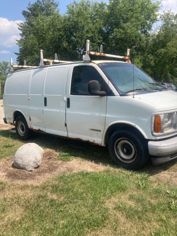 2002 Chevy express 2500 van