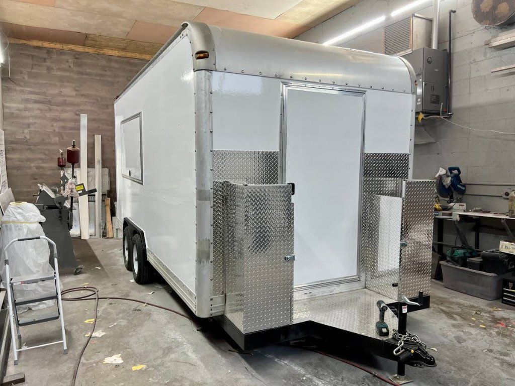 NEW MOBILE FOOD CARTS & TRUCKS