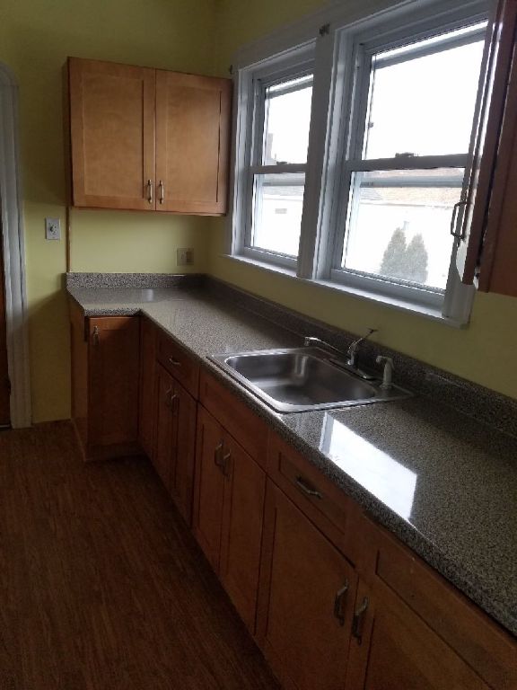 Apartment for rent – 3BR, 1BA