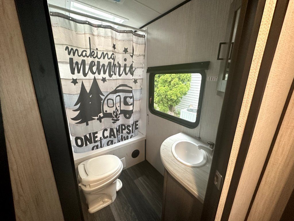 2022 Heartland Mallard M26 Travel Trailer For Sale In Rochester, New York 14624