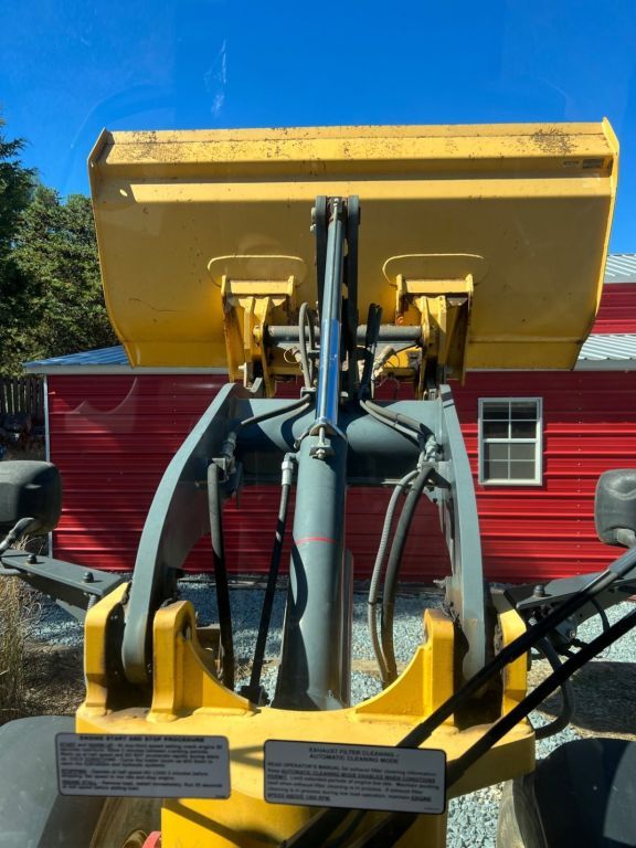 2018 John Deere 204L Wheel Loader For Sale In Stanfield, North Carolina 28163
