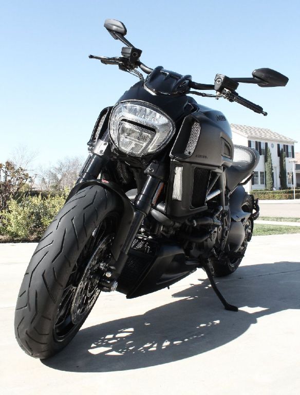 2016 Ducati Diavel Dark Stealth