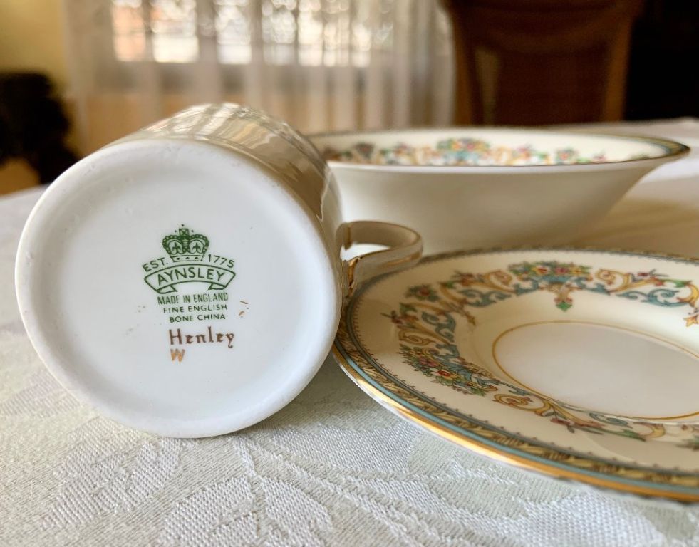 Vintage Aynsley "Henley" Bone China Serving Pieces -“The China for the Royals”!