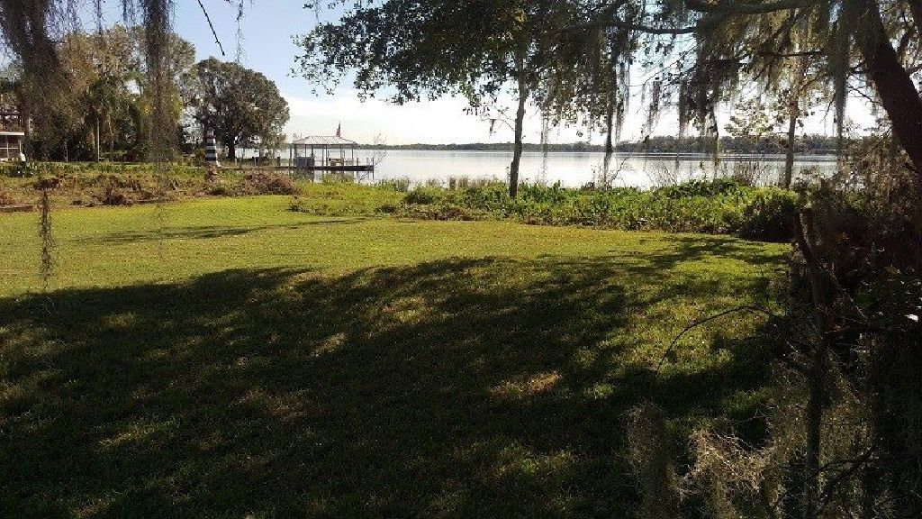 Nice Quiet Waterfront Property On Big Ski Lake! Haines City FL!