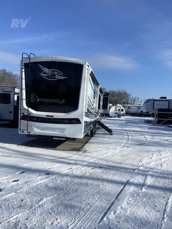 2023 Jayco Pinnacle 38FLGS Fifth Wheel For Sale In Live Oak, Florida 32064